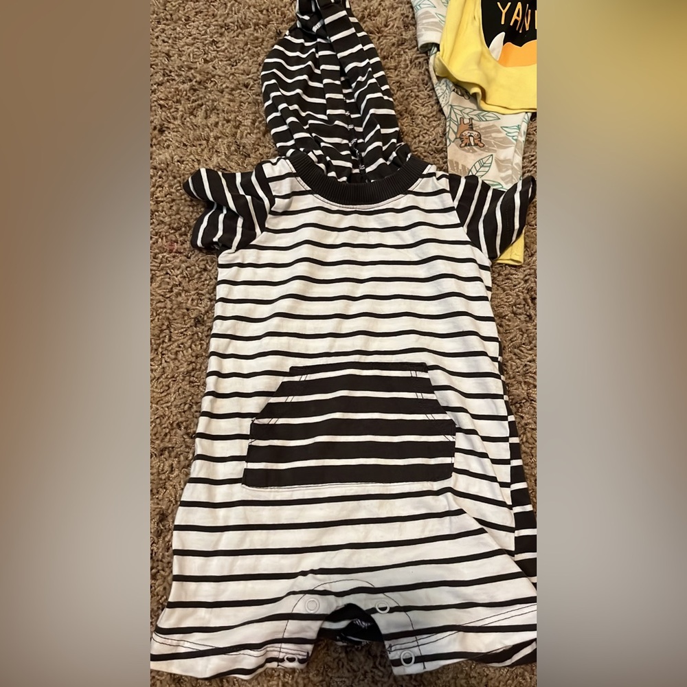 Carters 12 month romper with hood